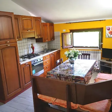 Appartamento/ Mansarda Nel Cuore Del Pollino Apartmán Viggianello